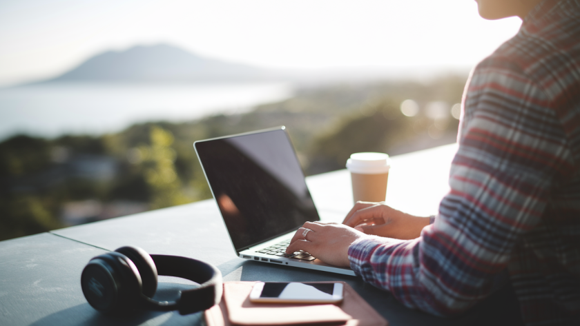 Productivité en télétravail : les outils indispensables pour entrepreneurs nomades